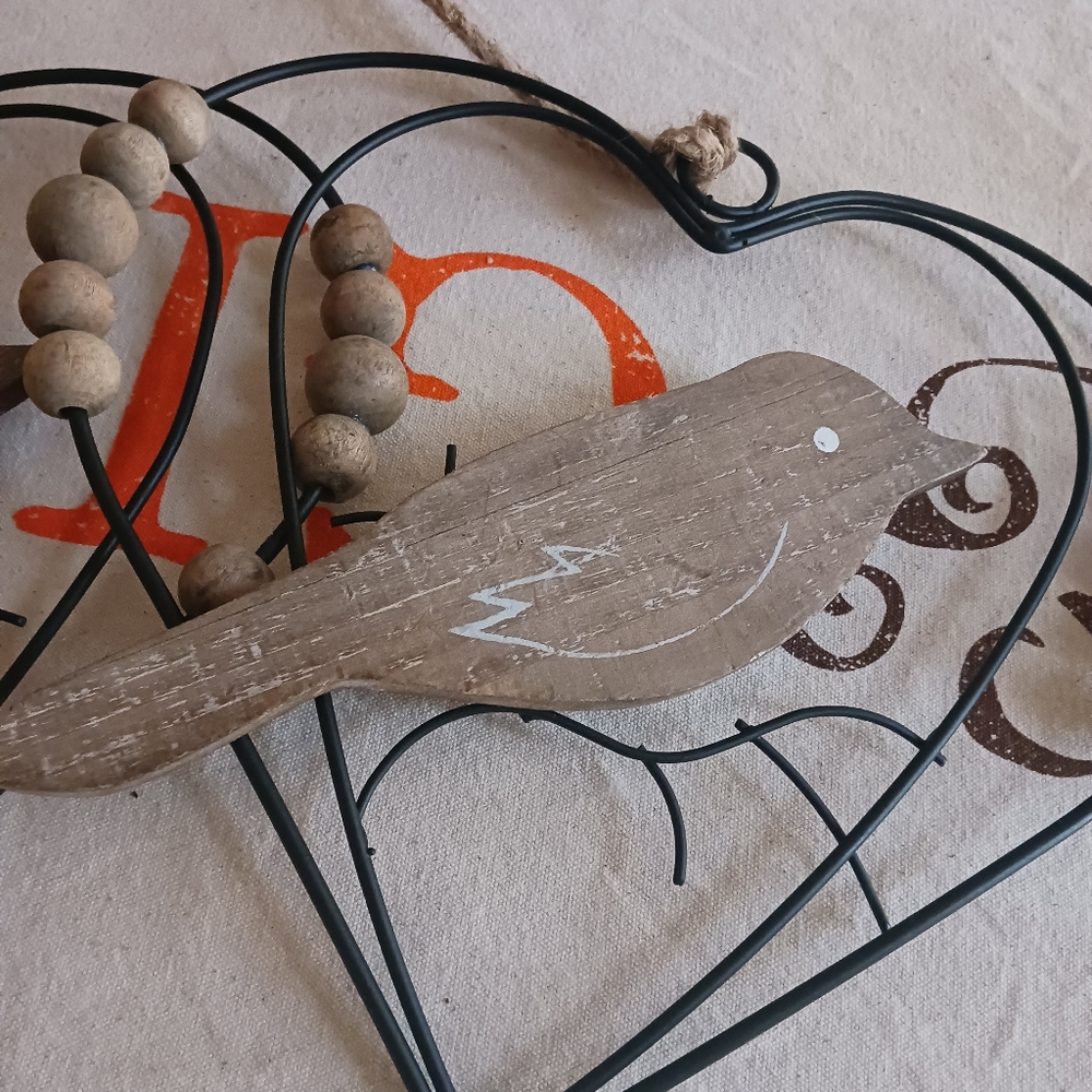 Wall Decor - Picture 2 of 8